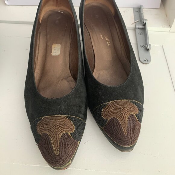 Vintage Black Suede Woven Detail Heels Size 7 - Picture 1 of 9